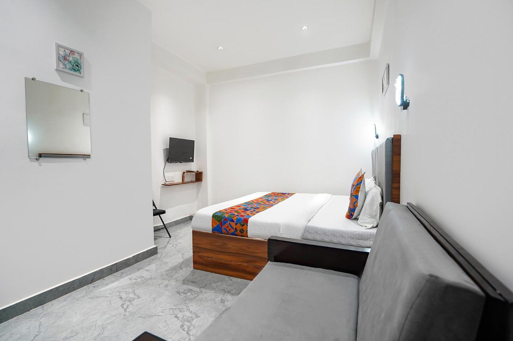 Guest house Fabhotel The Shivaay Palace *